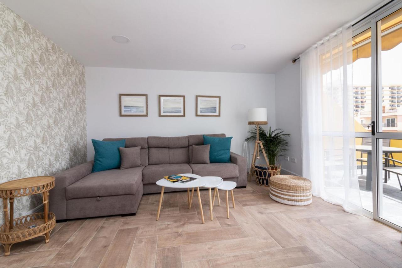 Homeforguest Atico Cecilia Con Vistas Al Mar En Los Cristianos Los Cristianos  Zewnętrze zdjęcie